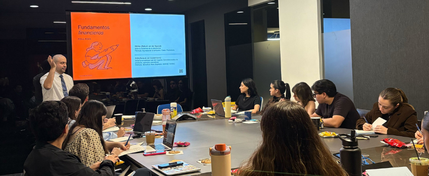 Clase de Interius University 